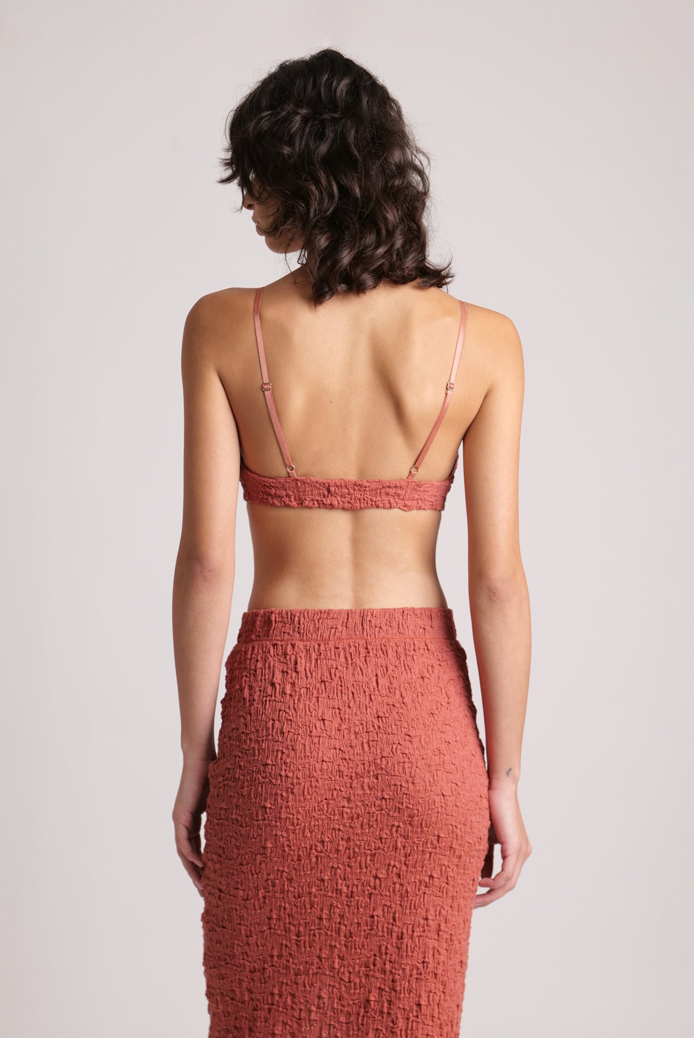 SABINA MUSAYEV - crinkled_knit_red_clay_23_24