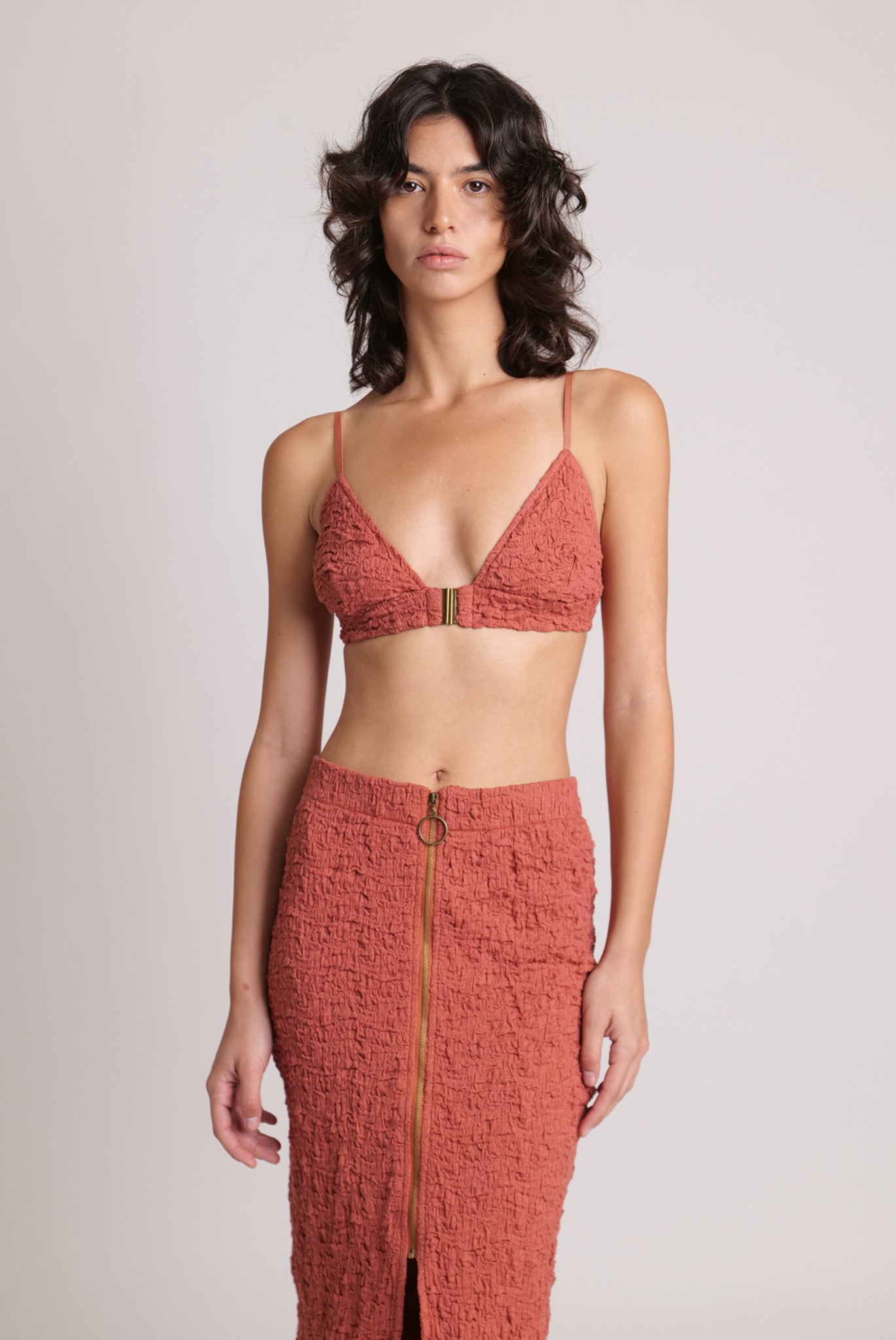 SABINA MUSAYEV - crinkled_knit_red_clay_23_24