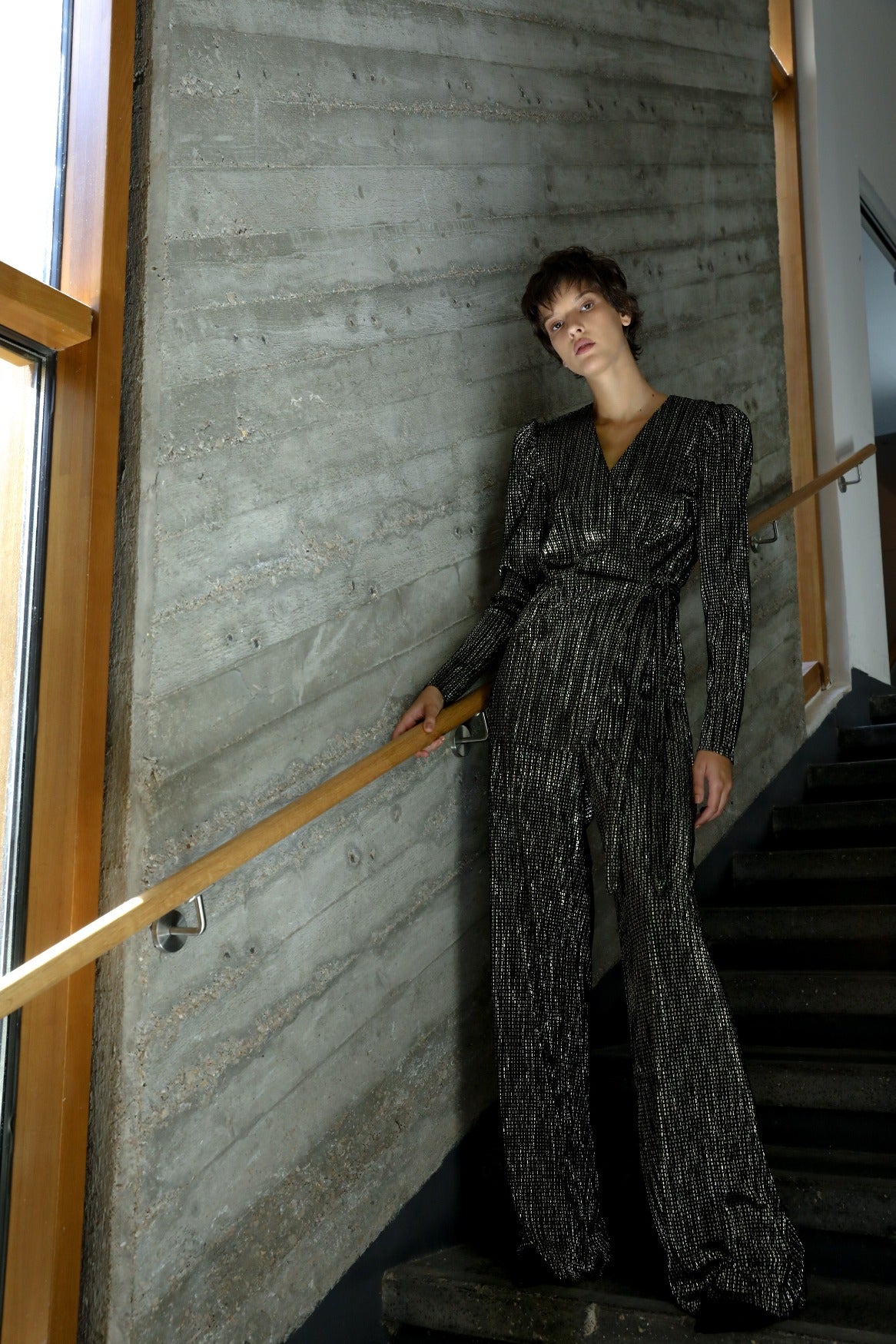 SABINA MUSAYEV - pleated_knit_with_foil_golden_black