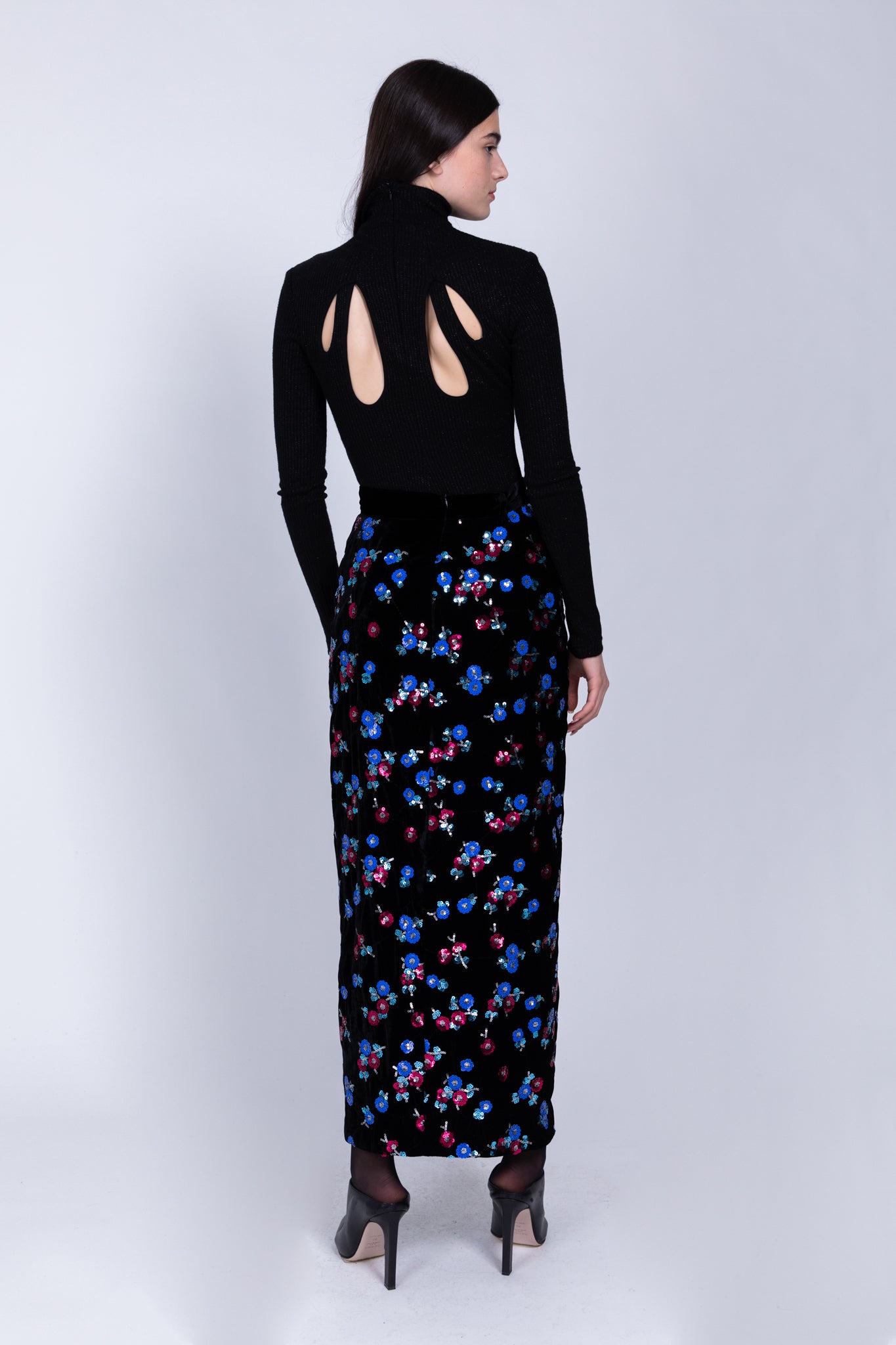 SABINA MUSAYEV - velvet_sequins_embroidery_black