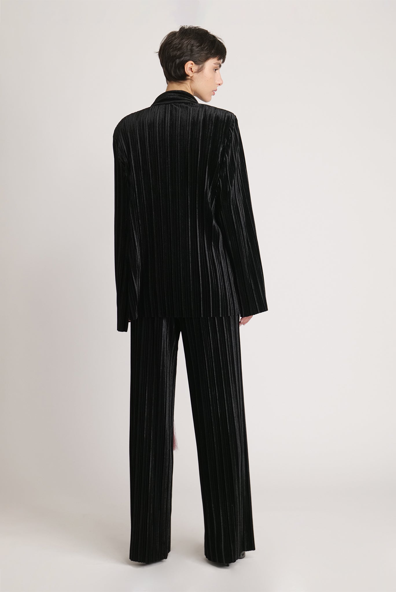 SABINA MUSAYEV - pleated_velvet_black_fw_23_24