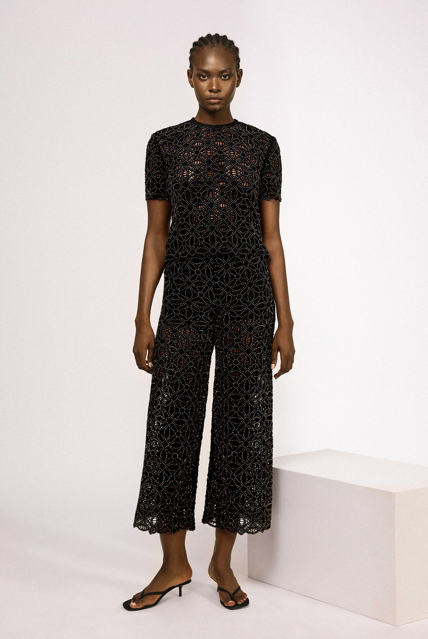 SABINA MUSAYEV - beaded_crochet_black_pre_fall_25_26