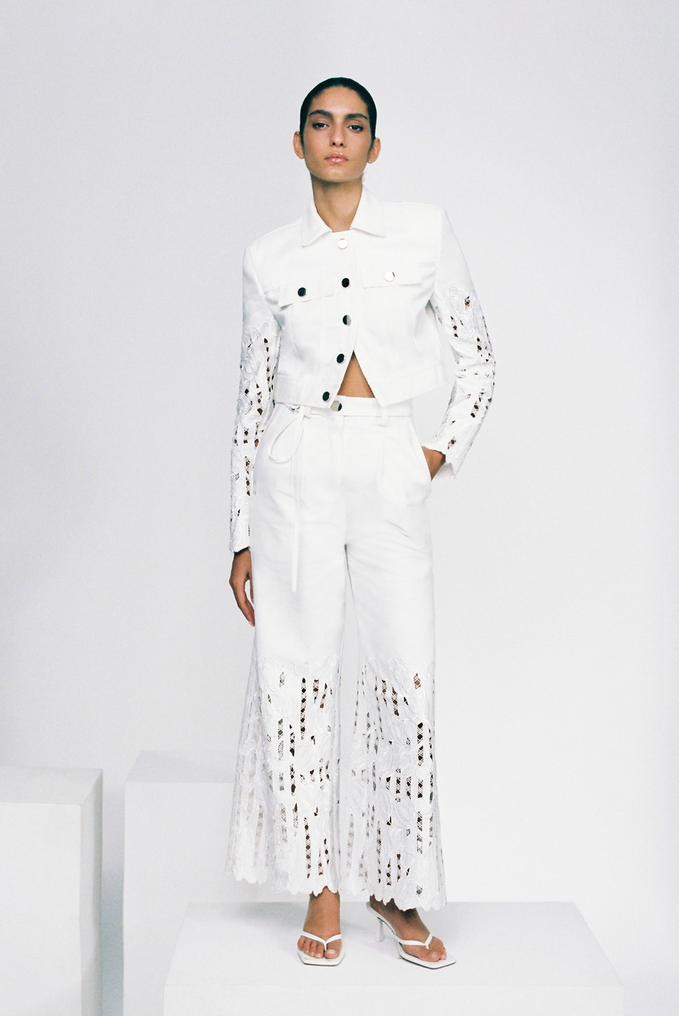 SABINA MUSAYEV - denim_off_white_pre_fall_25_26