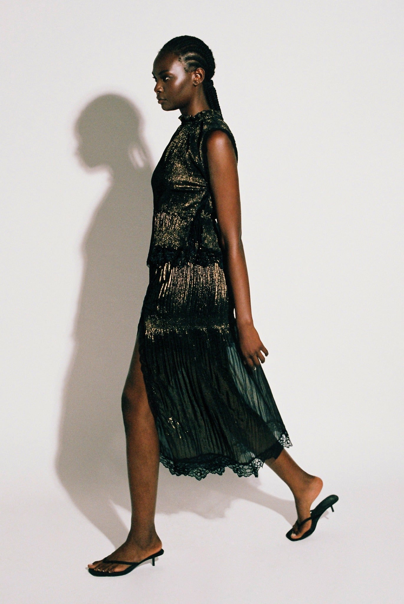 SABINA MUSAYEV - pleated_chiffon_w_foil_black_bronze_pre_fall_25_26