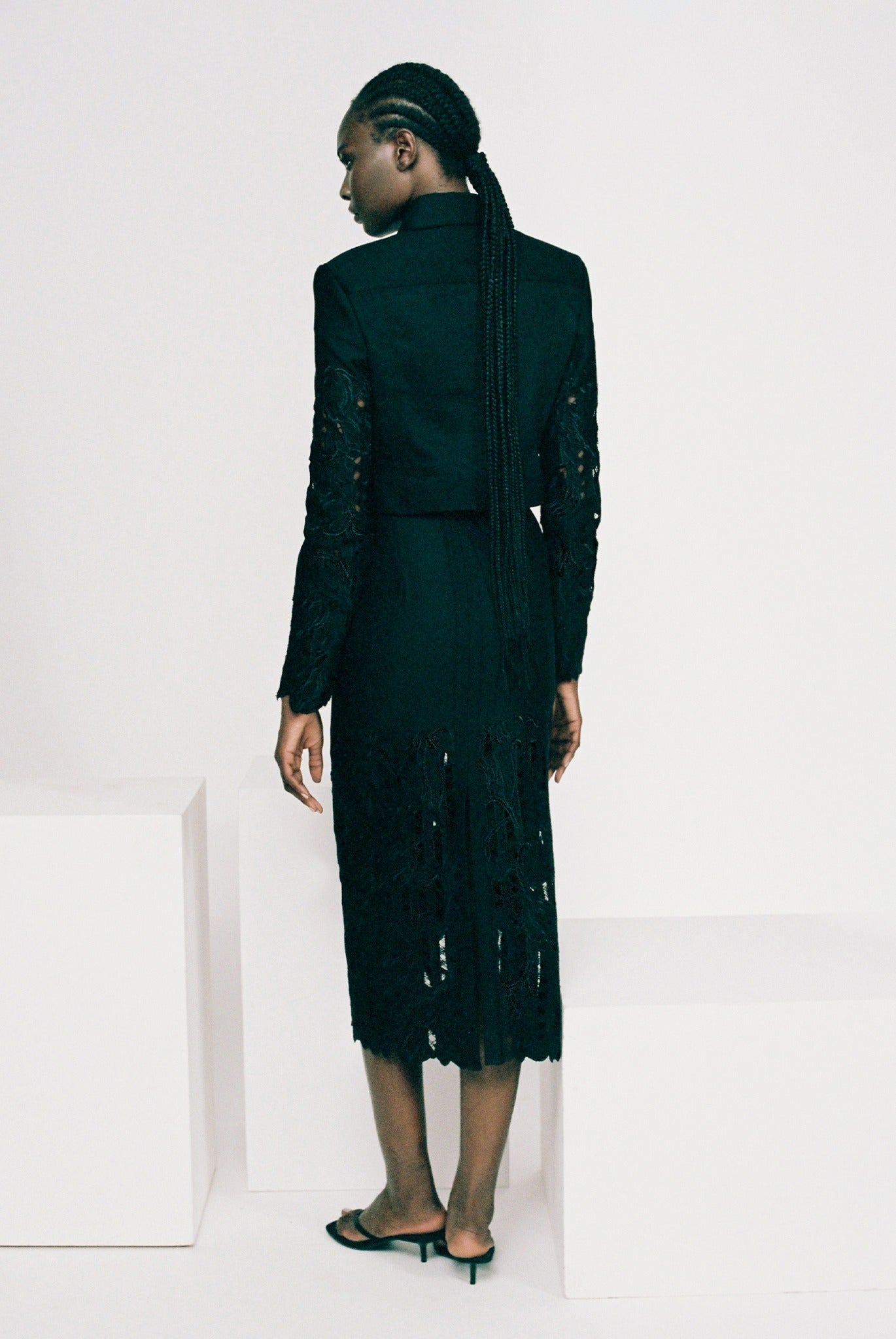 SABINA MUSAYEV - denim_black_pre_fall_25_26