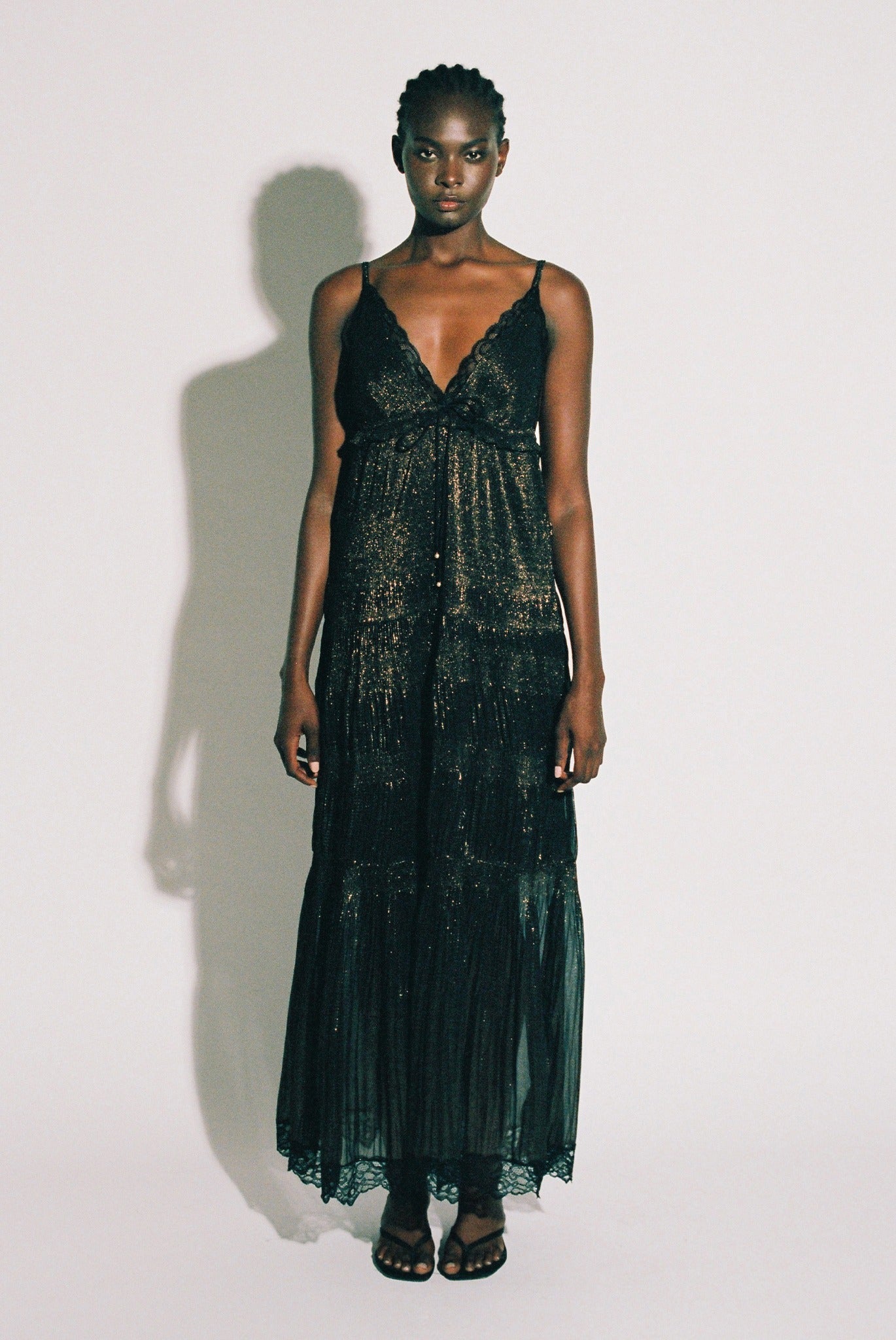SABINA MUSAYEV - pleated_chiffon_w_foil_black_bronze_pre_fall_25_26