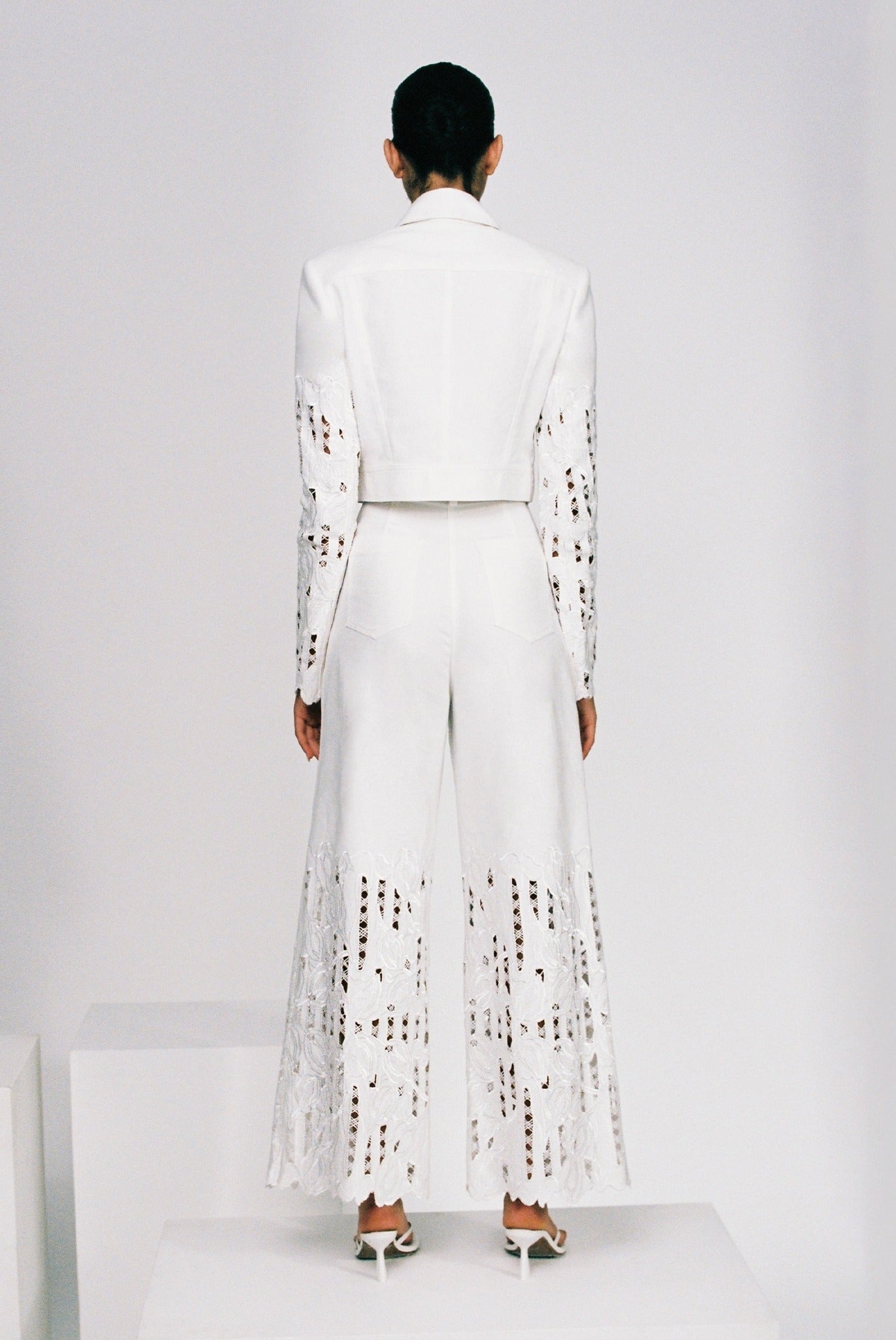 SABINA MUSAYEV - denim_off_white_pre_fall_25_26