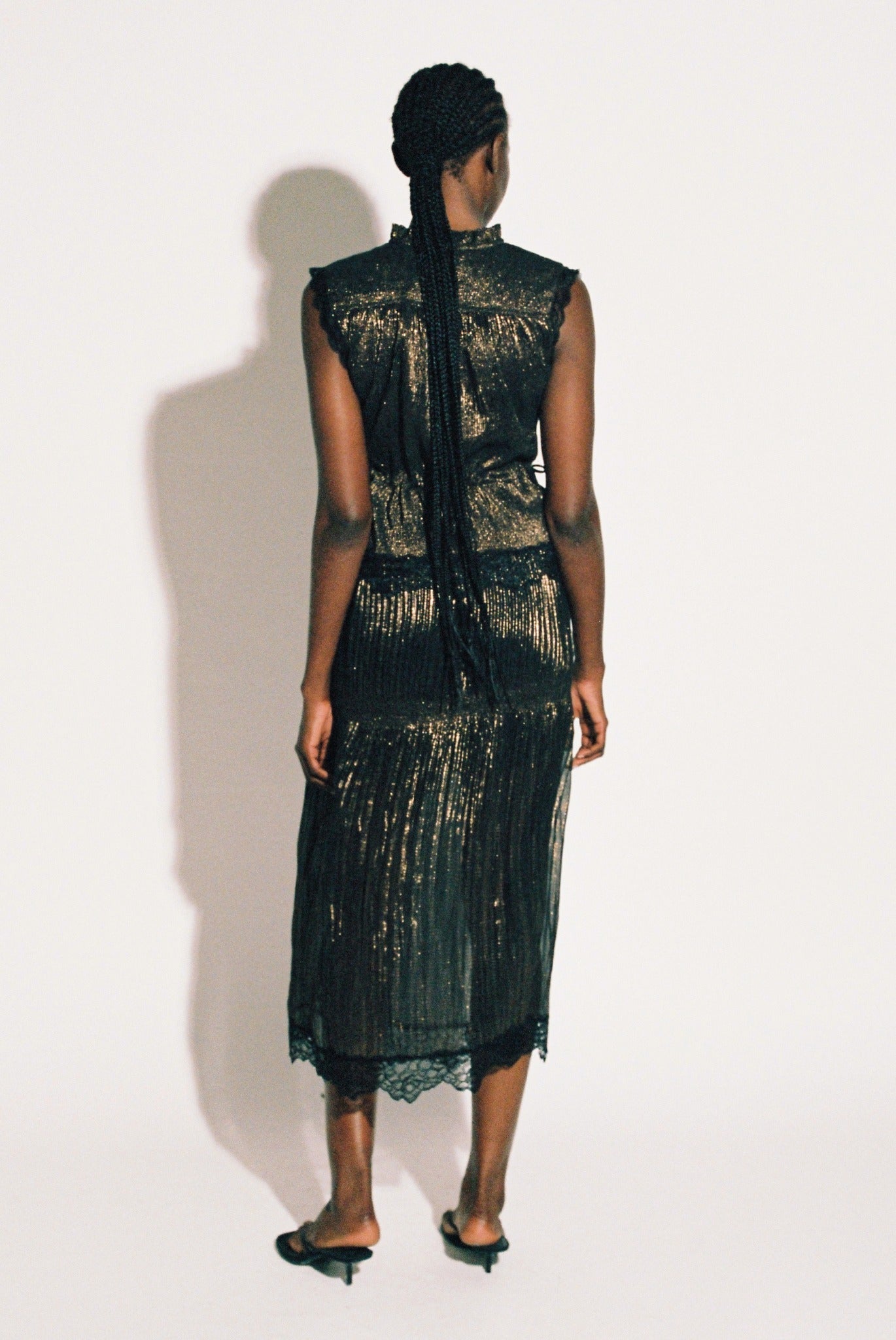 SABINA MUSAYEV - pleated_chiffon_w_foil_black_bronze_pre_fall_25_26