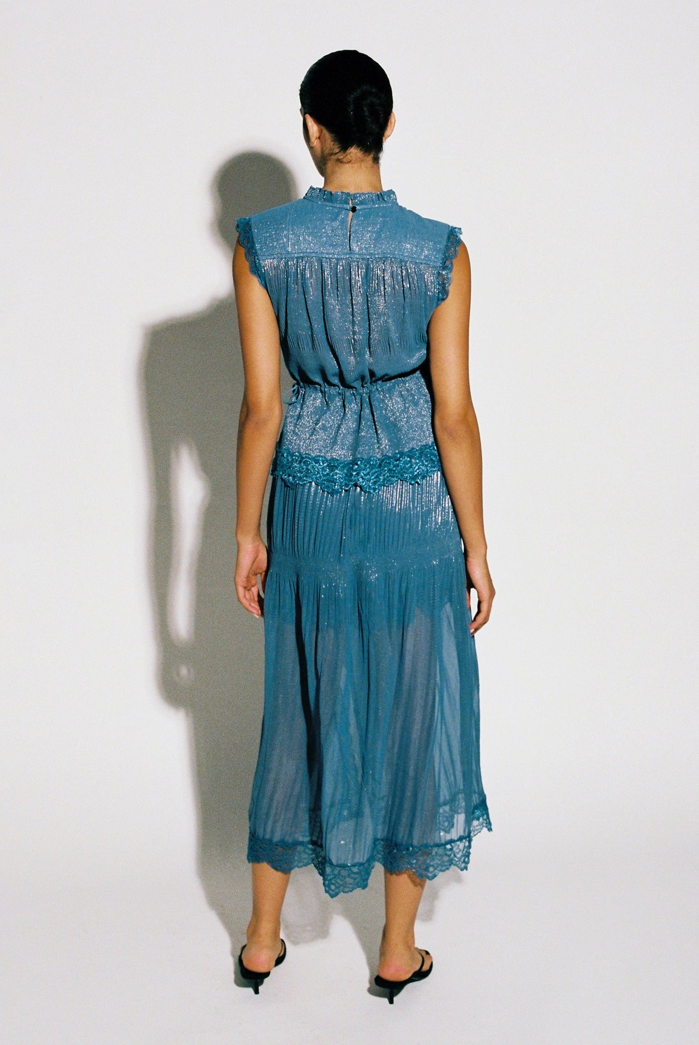 SABINA MUSAYEV - pleated_chiffon_w_foil_silver_blue_pre_fall_25_26
