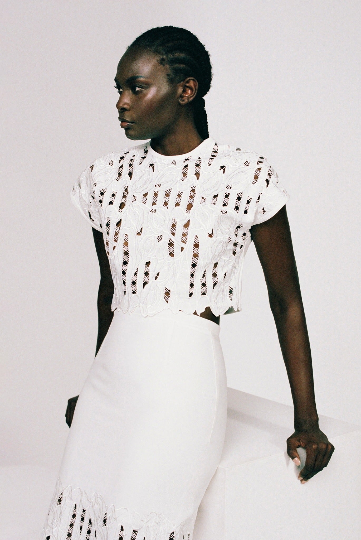 SABINA MUSAYEV - denim_off_white_pre_fall_25_26