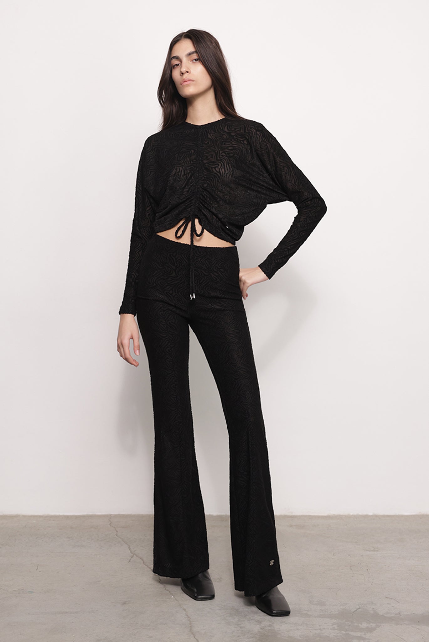 SABINA MUSAYEV - textured_knit_black_fw_25_26