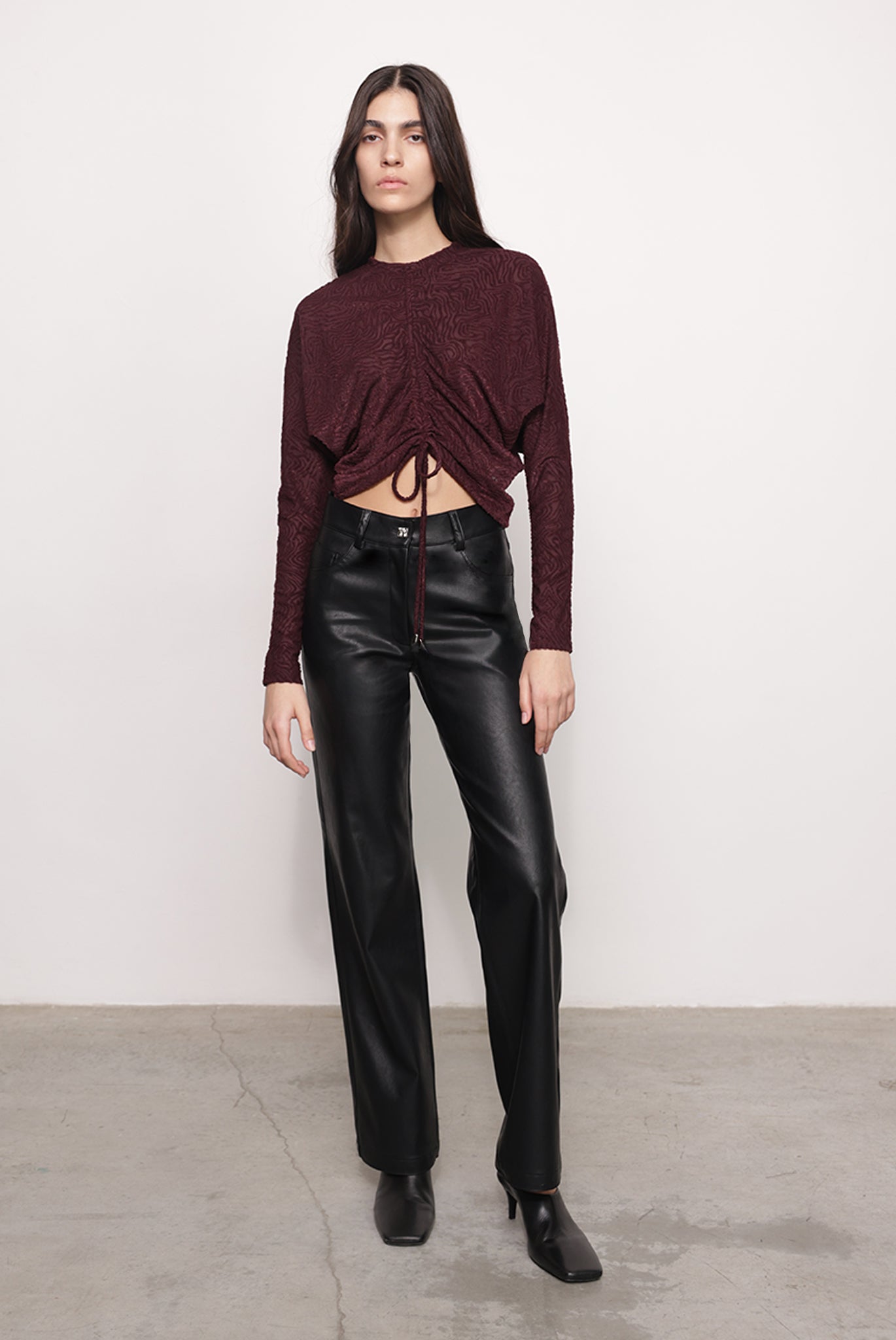 SABINA MUSAYEV - textured_knit_bordeaux_fw_25_26