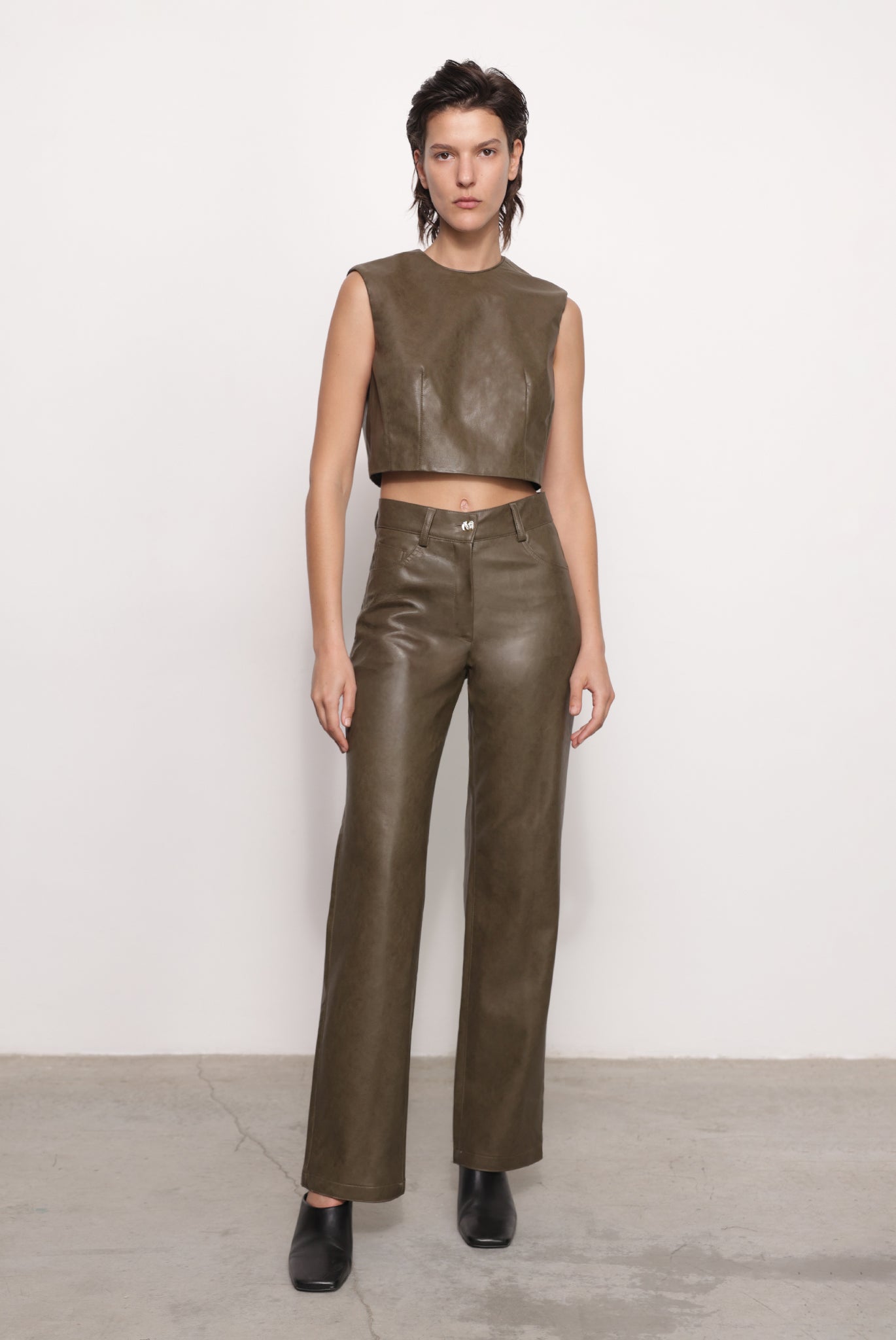 SABINA MUSAYEV - vegan_lether_dark_khaki_fw_25_26