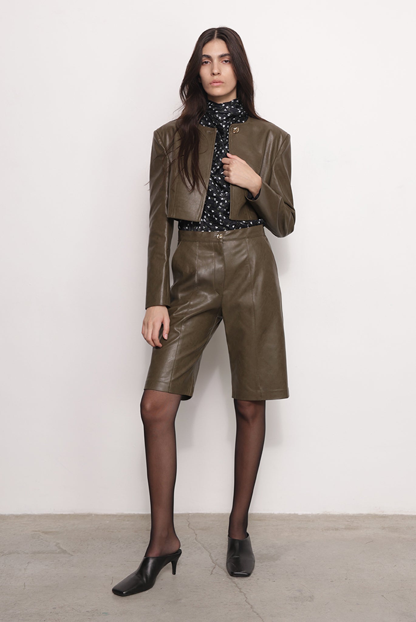 SABINA MUSAYEV - vegan_lether_dark_khaki_fw_25_26