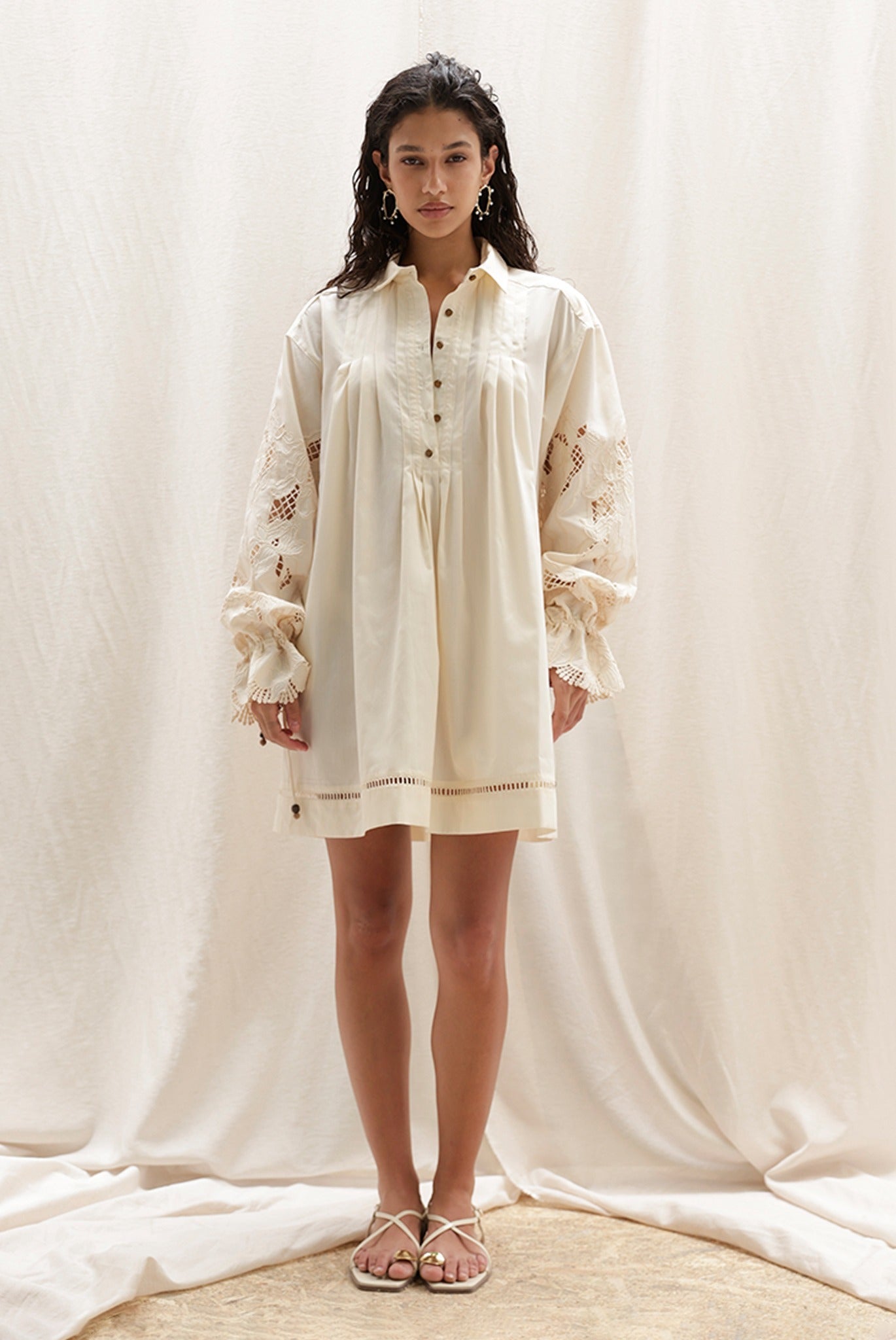 SABINA MUSAYEV - embroidered_poplin_ivory_pre_spring_26