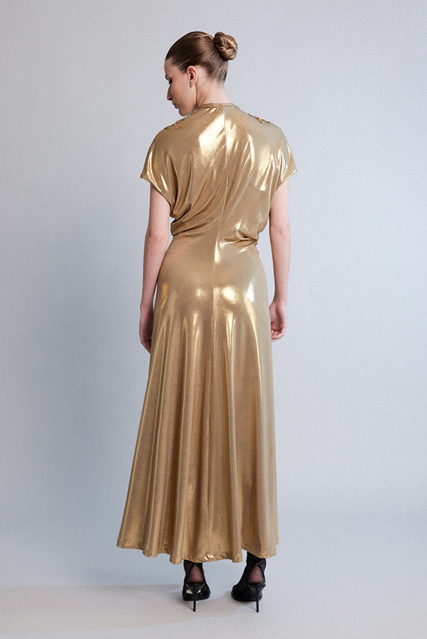 SABINA MUSAYEV - jersey_foil_gold_pre_spring_26