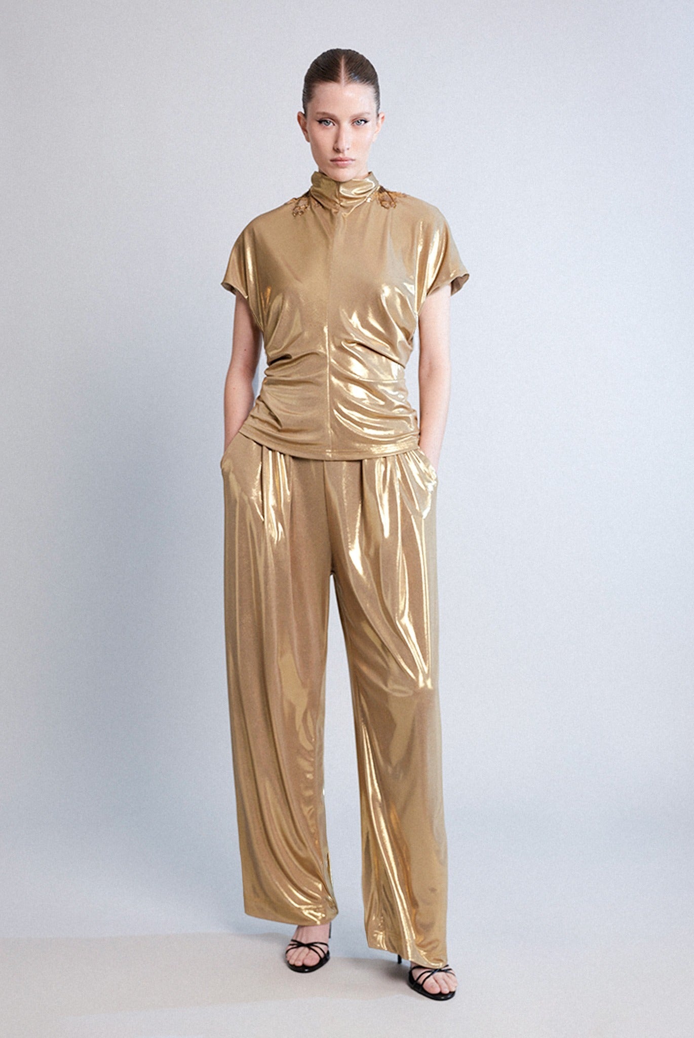 SABINA MUSAYEV - jersey_foil_gold_pre_spring_26