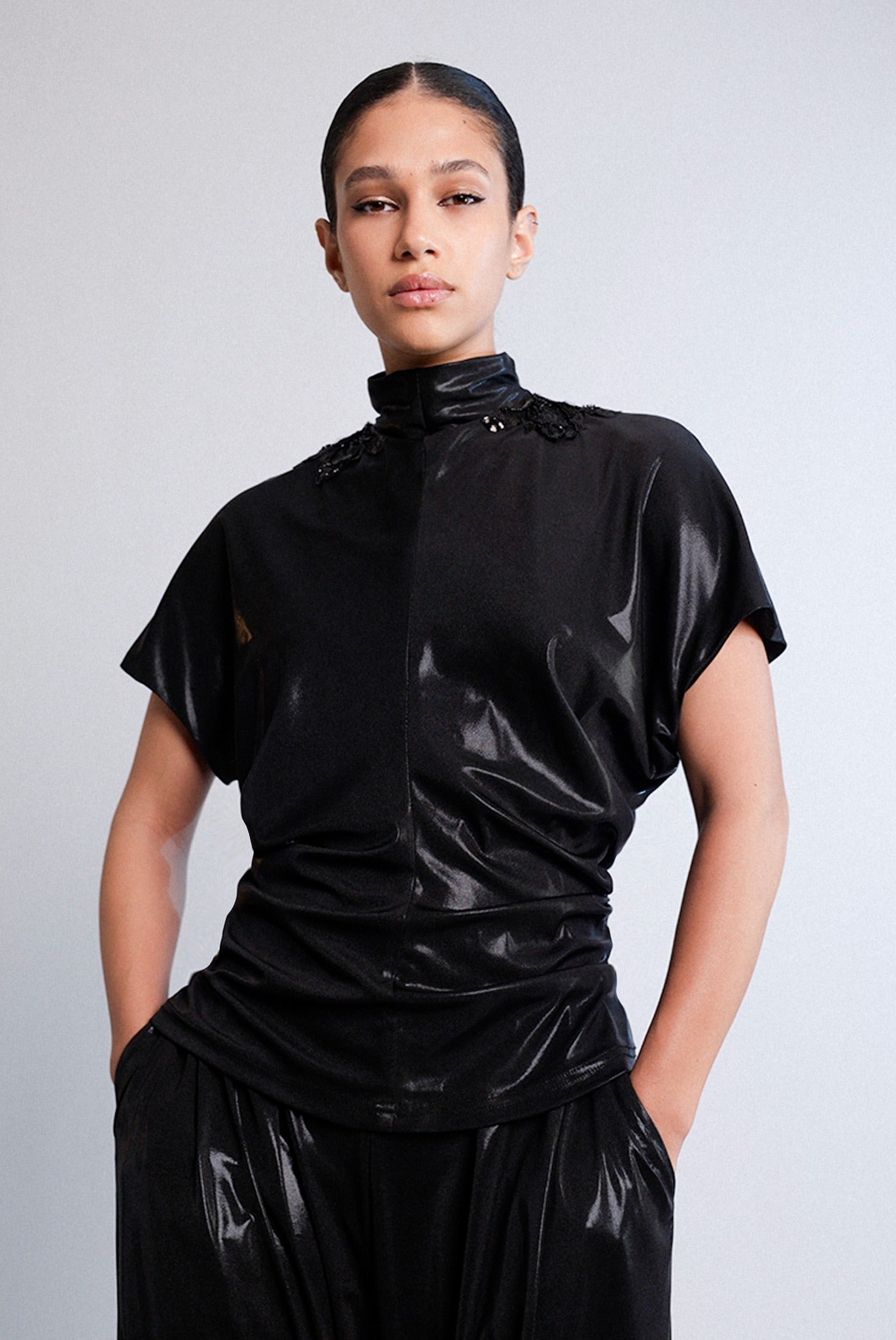SABINA MUSAYEV - jersey_foil_black_pre_spring_26