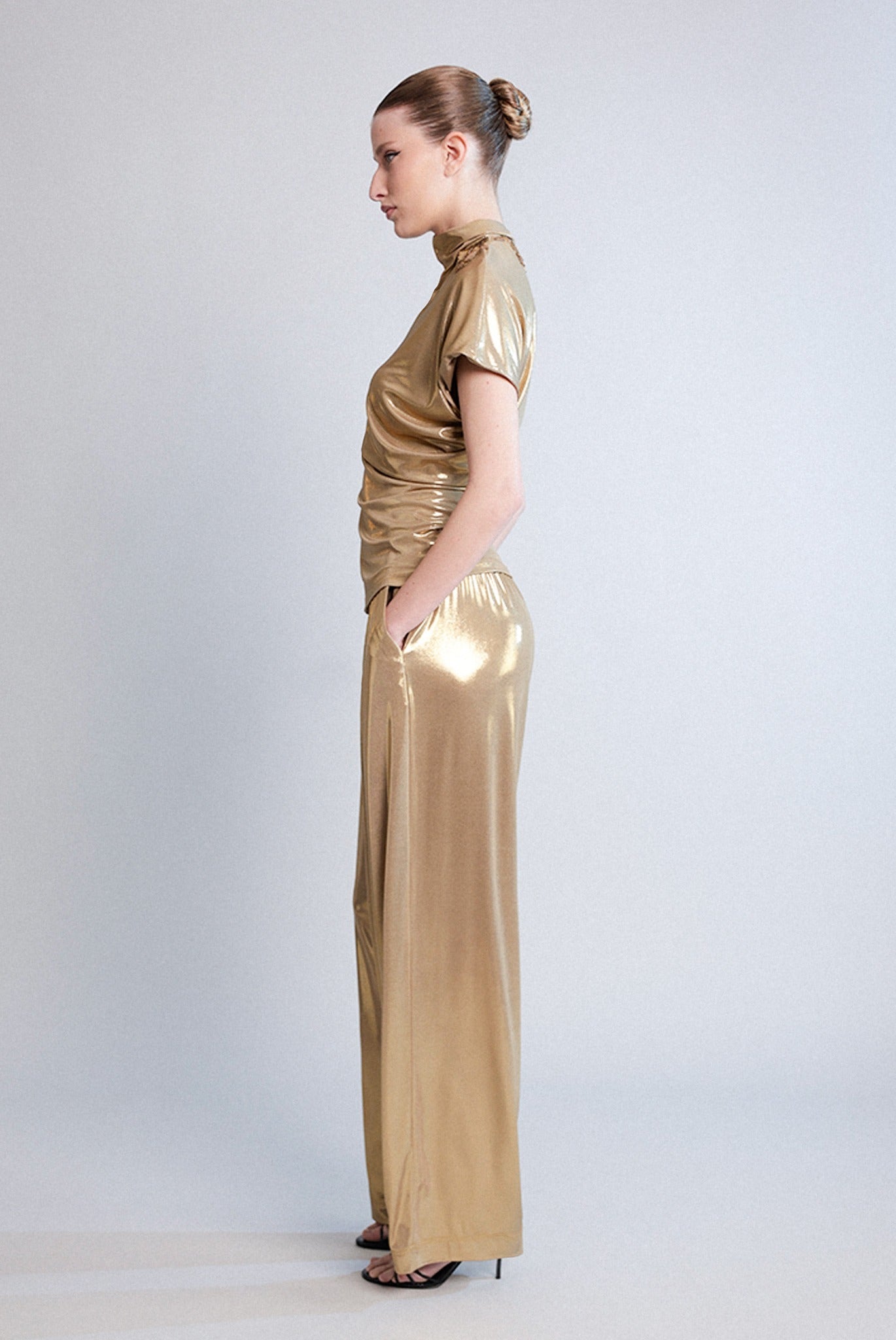 SABINA MUSAYEV - jersey_foil_gold_pre_spring_26