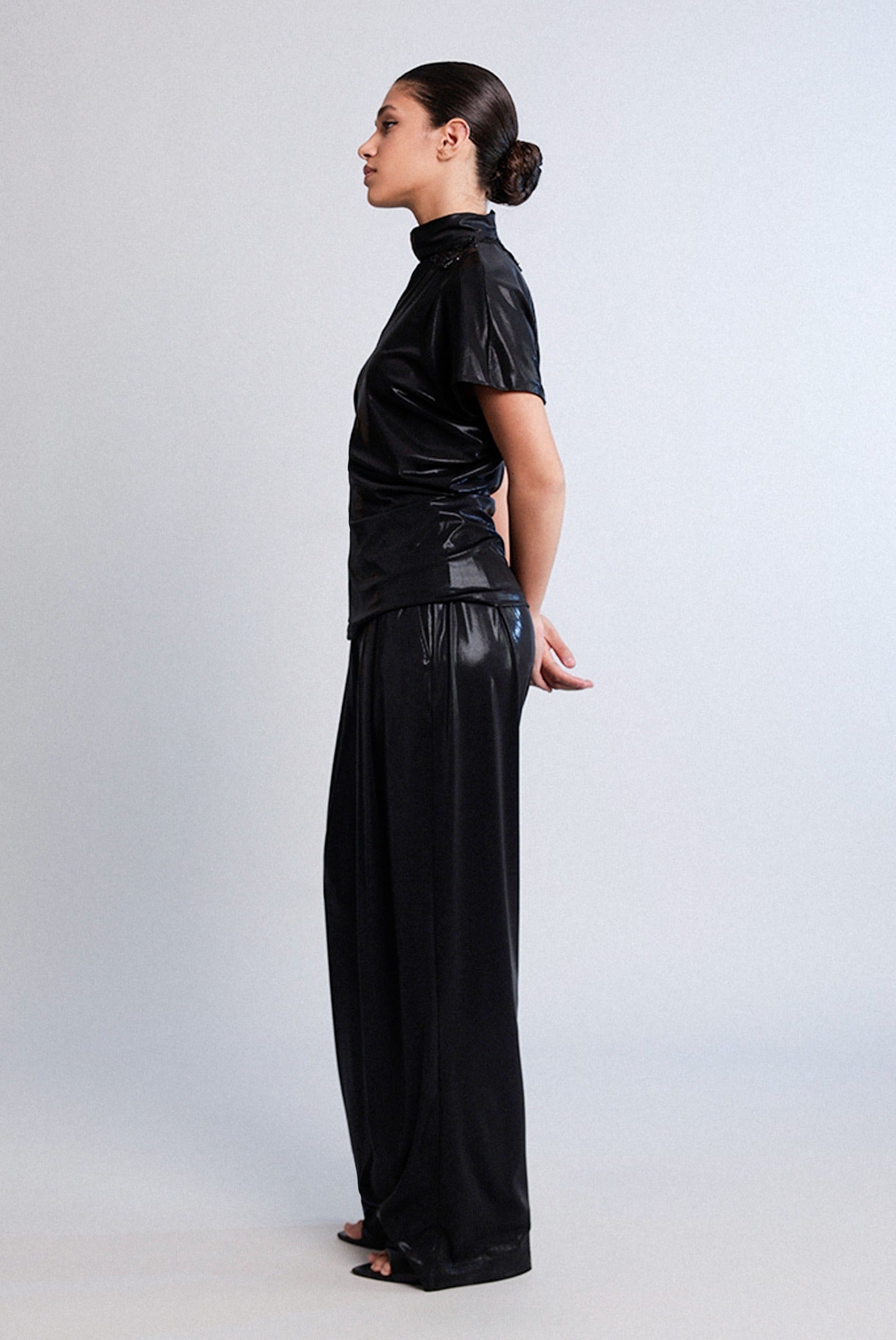 SABINA MUSAYEV - jersey_foil_black_pre_spring_26